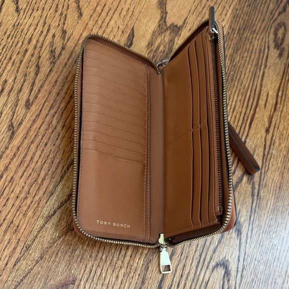 Tory Burch Cognac Leather Zip-Around Wristlet - Picture 2 of 6